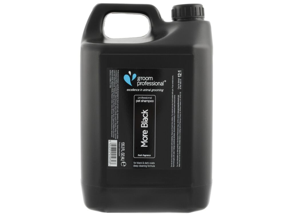 Groom Professional More Black shampoo kleurversterkend